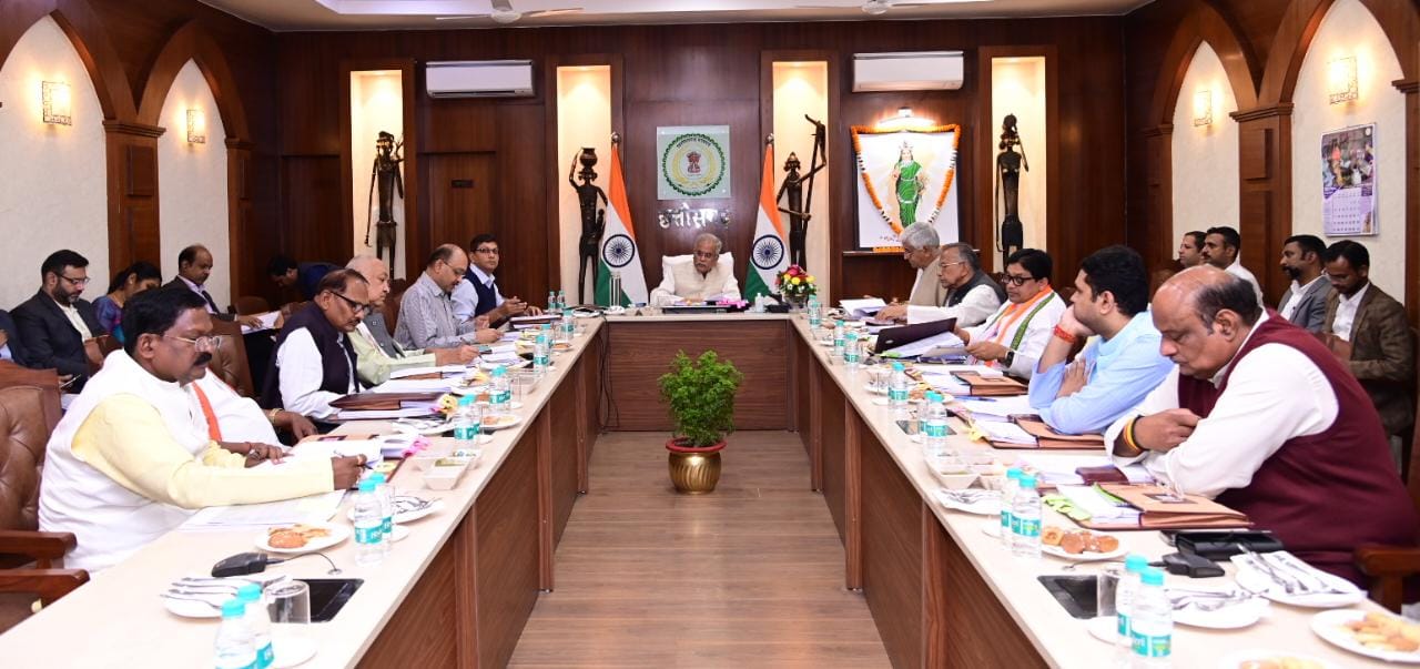 cabinet meeting (2)