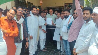 Birgaon बिजली की लचर व्‍यवस्‍था से नाराज लोगों ने घेरा जोन कार्यालय...