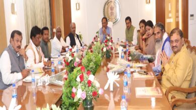 Bhoj दिल्‍ली में विष्‍णुदेव की दावत: फोटो में देखिए- कौन- कौन हुआ डीनर में शामिल