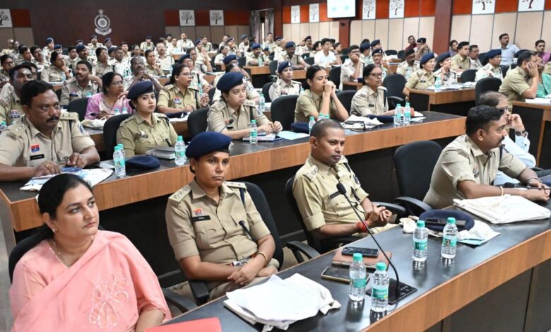 CG Police डीजीपी गौतम ने पुलिस वालों को कराया इस‍ बड़ी जिम्‍मेदारी का अहसास, बोले...