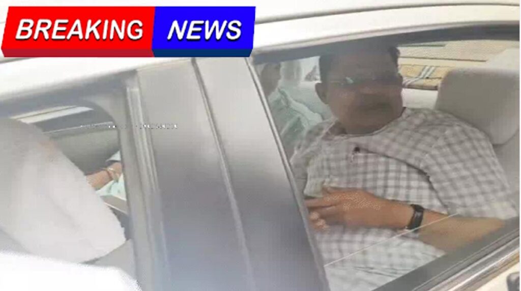 Cabinet छत्‍तीसगढ़ में कैबिनेट विस्‍तार की अटकलों के बीच राजभवन पहुंचे पूर्व मंत्री अमर अग्रवाल, जानिए- क्‍या है मामला