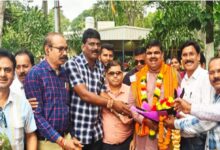 Education नए शिक्षा मंत्री का अभिनंदन: शालेय शिक्षक संघ ने शिक्षकों की समस्याओं से कराया अवगत