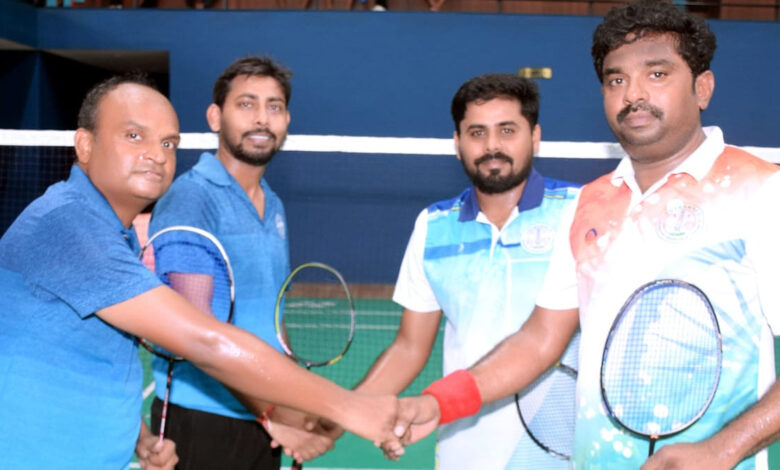 Badminton Tournament ऑल इंडिया इलेक्ट्रिसिटी बैडमिंटन टूर्नामेंट में केरल का दबदबा: राजधानी में चल रही प्रतियोगिता की देखिए तस्वीरें
