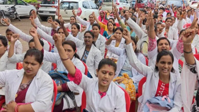 CG NHM 16000 कर्मचारियों ने एक साथ दिया इस्तीफा: सरकार की तरफ से दी गई है बर्खास्त करने की चेतावनी