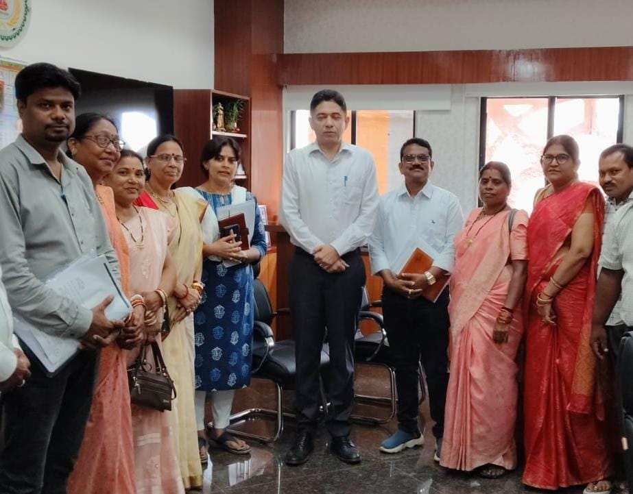 Mitanin बिग ब्रेकिंग मितानिनों की हड़ताल खत्म: स्वास्थ्य सचिव कटारिया से बातचीत के बाद किया आंदोलन स्थगित