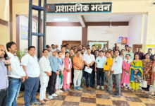 Bijli छत्तीसगढ़ बिजली कर्मचारी महासंघ के आंदोलन की बढ़ी ताकत: समर्थन में आया इंजीनियरों का संगठन