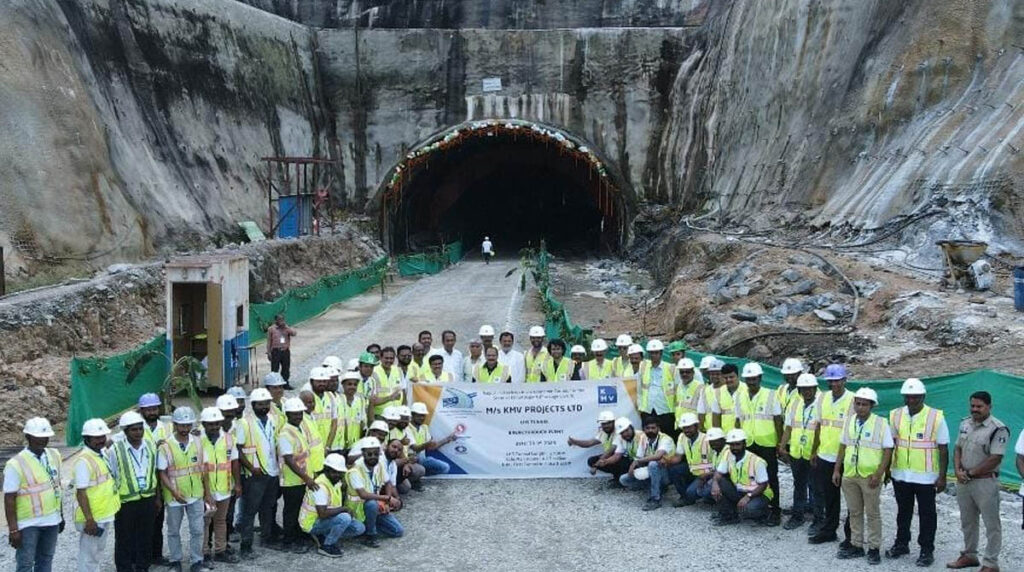 CG First Twin Tube Tunnel छत्ती सगढ़ का पहला ट्विन ट्यूब टनल: नेशनल हाईवे पर 2.79 KM लंबा सुरंग