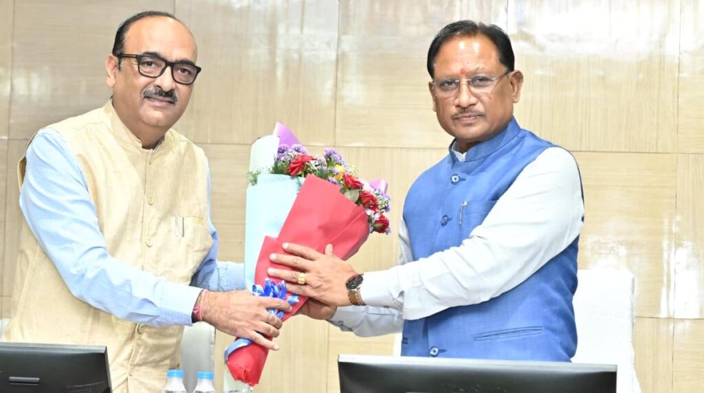 विष्‍णुदेव साय और विकास शील