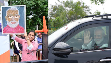 CG Rajyotsav रायपुर पहुंचे PM मोदी: मंत्रियों ने किया Welcome देखिए- एयरपोर्ट पर स्वाहगत और रोड शो की तस्वीनरें