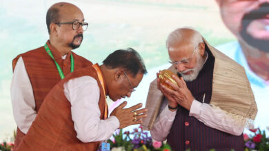 CG Rajyotsav  राज्योत्सव के मंच से पीएम ने राहुल गांधी पर साधा निशाना: जानिए- किस बात पर भाउक हुए मोदी