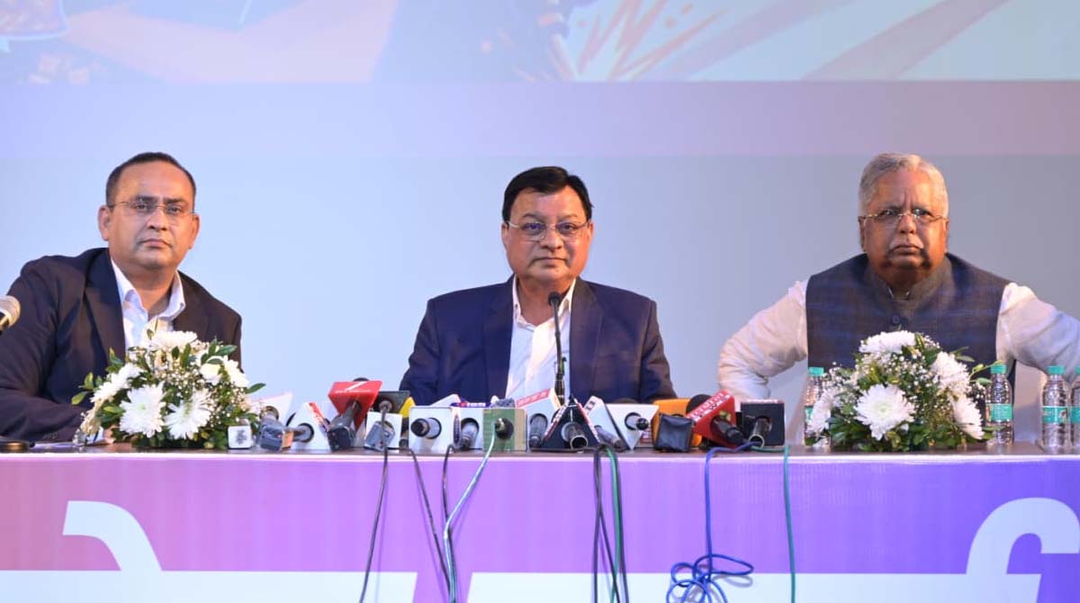 AI data center छत्‍तीसगढ़ में 2 साल में 18 क्षेत्रों में 27.83 लाख करोड़ के 219 निवेश प्रस्ताव: देश के पहले एआई डेटा सेंटर तैयार, 9 बड़ी परियोजनाओं पर का शुरू