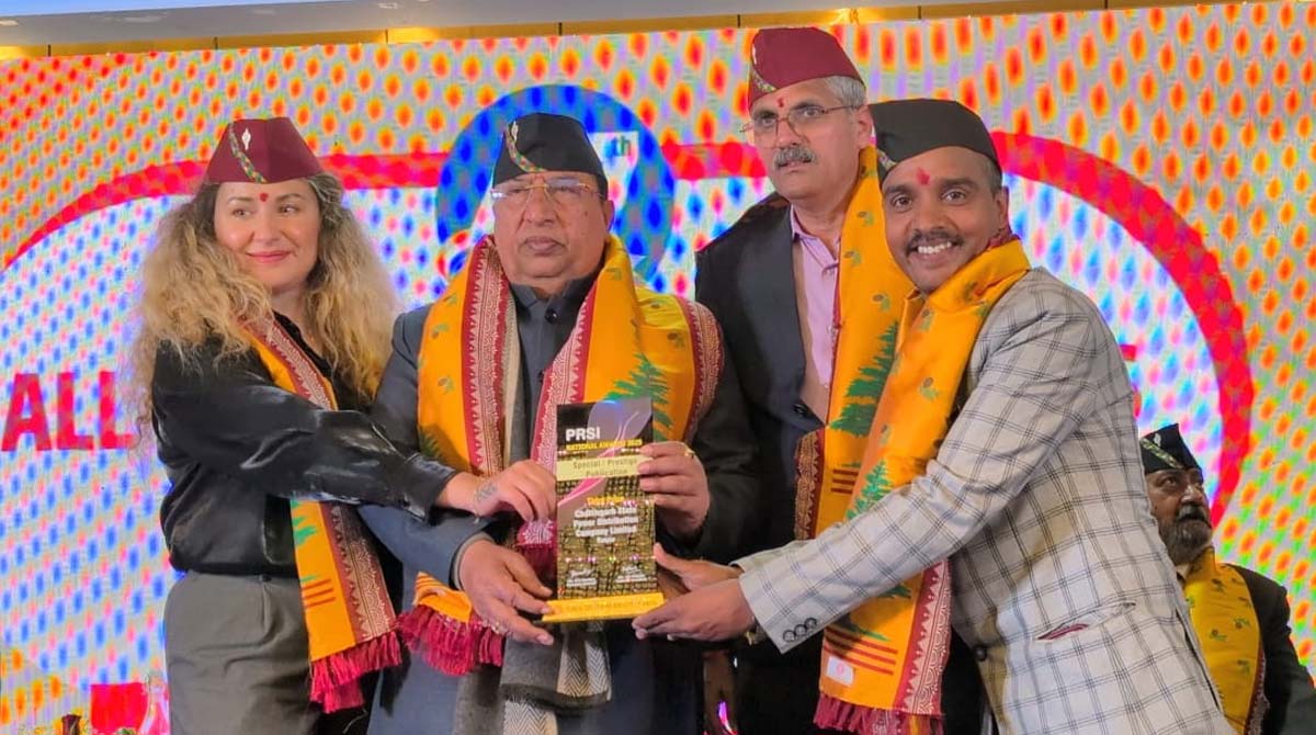 CSPC छत्तीसगढ़ पावर कंपनी की 'सफलता का सफरनामा' को मिला राष्ट्रीय पुरस्कार: प्रबंधक जनसंपर्क विकास शर्मा ने किया ग्रहण