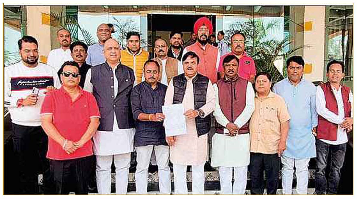 CSPDCL के MD से मिला कांग्रेस का प्रतिनिधिमंडल: दी चेतावनी, कहा- 7 दिन में नहीं हुआ तो...