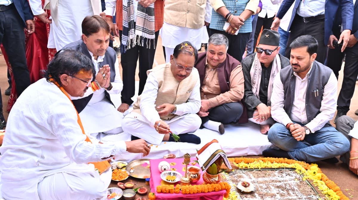 Chhattisgarh फिल्म सिटी का भूमिपूजन: गदर के निर्माता समेत 4 ने दिया शूटिंग का प्रस्ताव, जानिए- कहां और किस नाम से बन रही है फिल्म सिटी