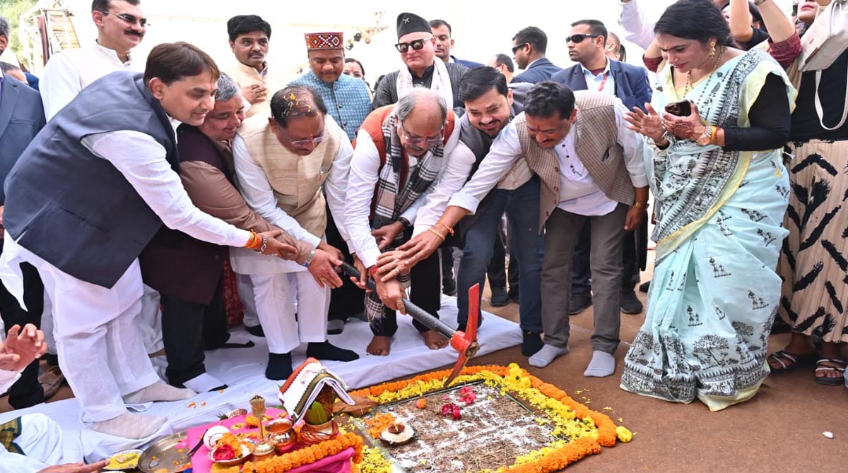 Chhattisgarh फिल्म सिटी का भूमिपूजन: गदर के निर्माता समेत 4 ने दिया शूटिंग का प्रस्ताव, जानिए- कहां और किस नाम से बन रही है फिल्म सिटी