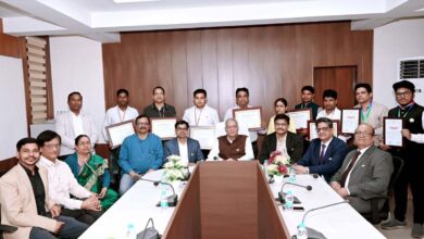 CSPTCL के जांबाज कर्मियों को प्रबंध निदेशक ने किया सम्मानित,  मिला मेडल और प्रशस्ति पत्र