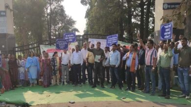 KVK कृषि विज्ञान केंद्रों की हड़ताल किसानों व कृषि व्यवस्था के लिए घातक: कुलपति से तत्काल हस्तक्षेप करने की मांग